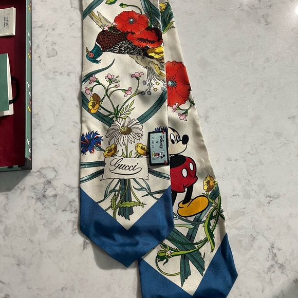 Gucci Mickey Silky Twilly/ Silk Scarf - Picture 2 of 3